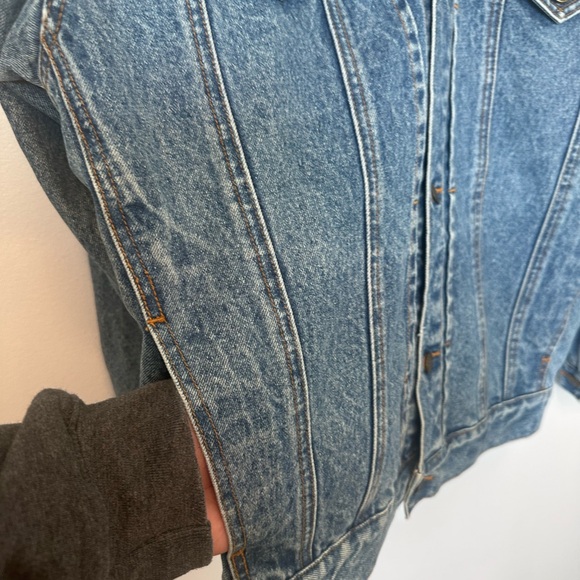 Denim Jacket with Looney Tunes Back Patch - Blue - Picture 11 of 17